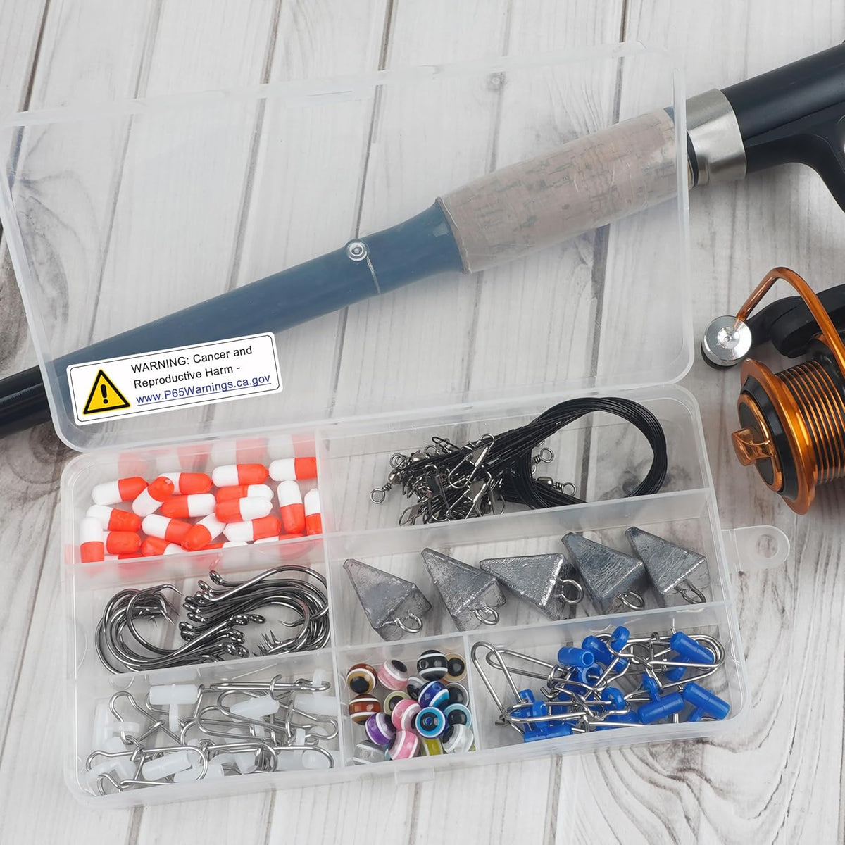 105PCS Surf Fishing Tackle Kit Fish Finder Rigs Saltwater Surf Fishing Rigs Live Bait Rig with Hooks Floats Sinker Slider Beads Pyramid Sinkers Leaders for Bass Beach Ocean Fishing Gear Accessories