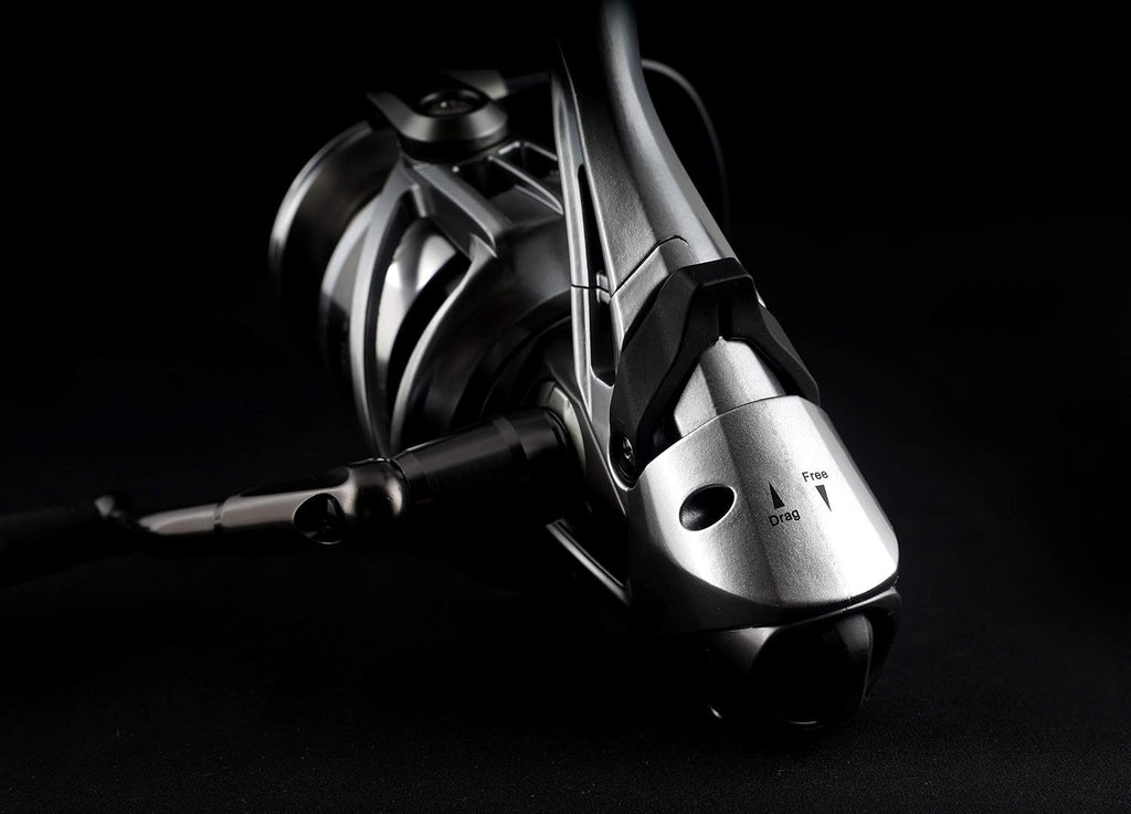 Coronado CDX Lightweight Baitfeeder Saltwater Reel