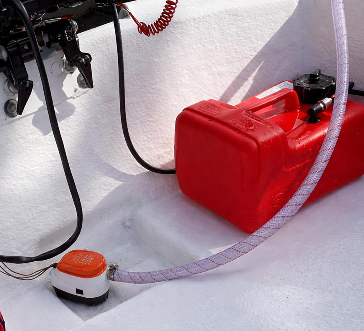 06 Series Automatic Submersible Bilge Pump - 750GPH, 12V, 3/4" Outlet, 4-Year Warranty! - All-In-One Pump and Float Switch, Snap-Off Strainer, Compact Marine Boat Yacht Bilge Pump CE & Rohs